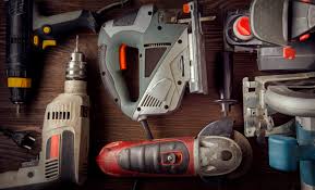 Hand &amp; Power Tools